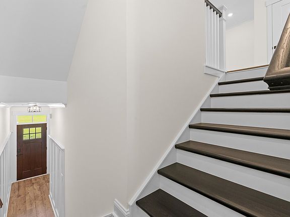 4th image of 8574 Balmy Breeze Pl. #46