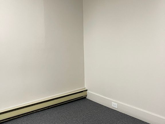 4th image of 360 E Lehman St #345