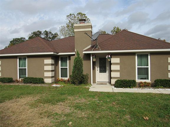 2nd image of 27549 Carraway Ln