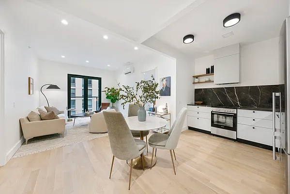 Rented by Nooklyn NYC LLC | media 23