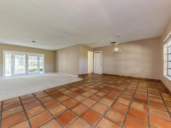 3rd image of 2461 NW 105th Ter