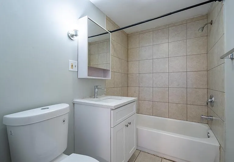 623 4th St #2 — Photo 7