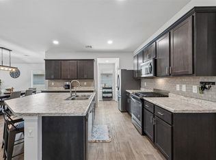 3425 Furrow Dr, Yukon, OK 73099