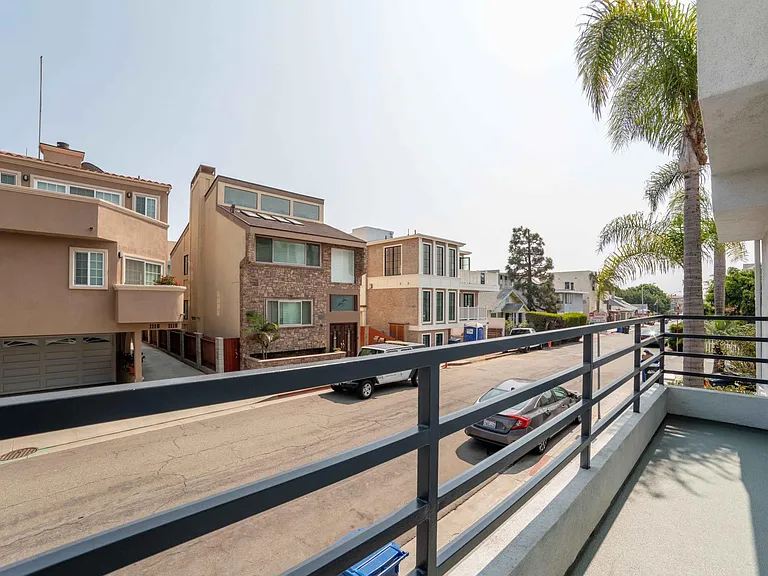1107 Loma Dr #A — Photo 20