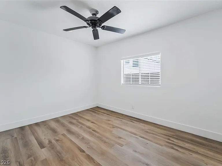 1610 E Ogden Ave — Photo 25