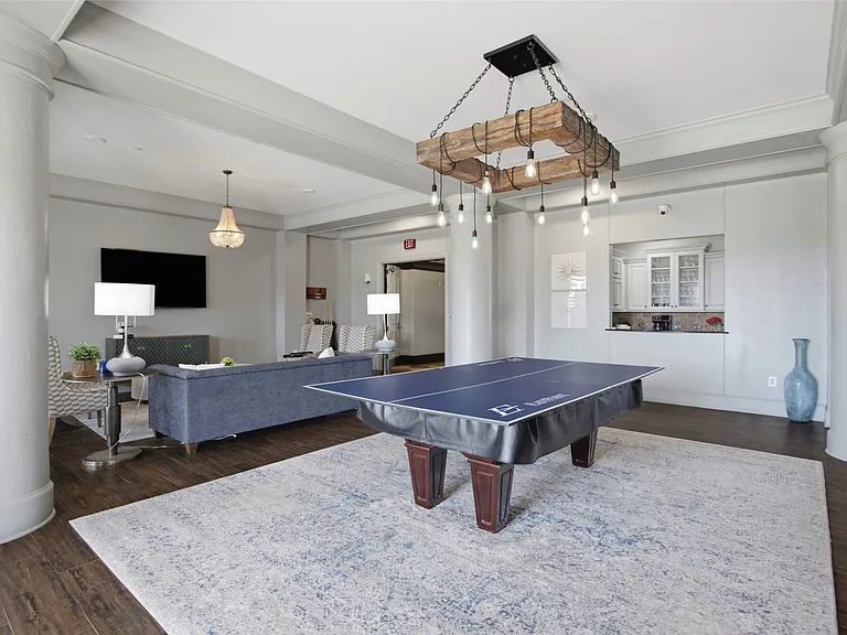 501 Samuels Ave #230 — Photo 7