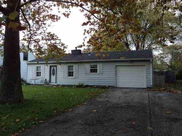 1st image of 4204 N Lancaster Dr