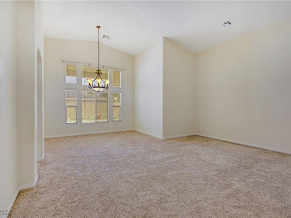5th image of 5580 Exotic Rosette Ave