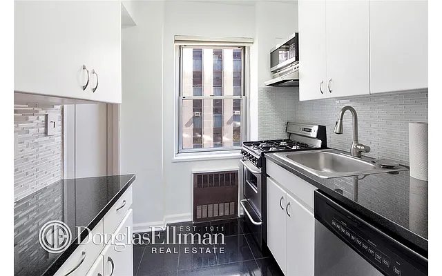 Rented by Douglas Elliman | media 11