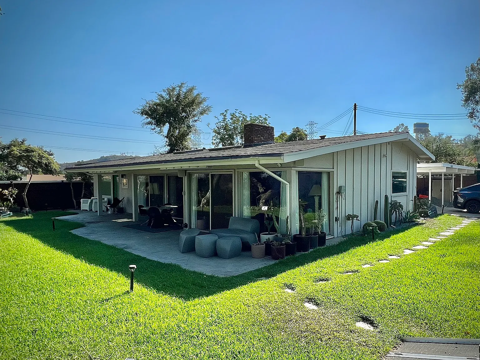 1 bed, $1,200 — Photo 1