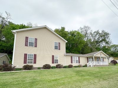 708 W Quincy St, Pleasant Hill, IL, 62366
