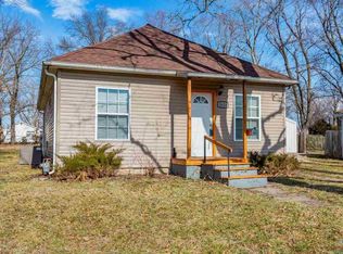 1614 W 18th St, Sedalia, MO 65301