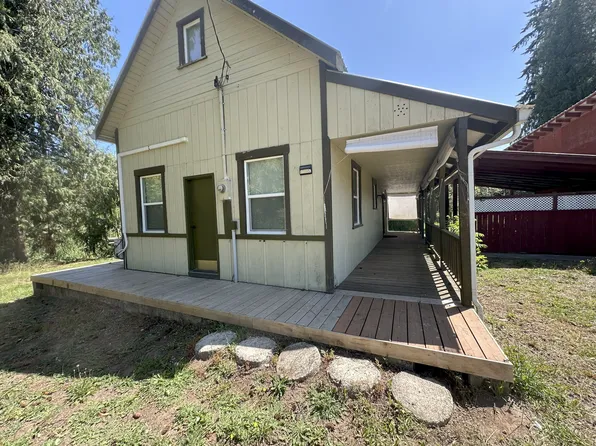 15505 NE 182nd Ave, Brush Prairie, WA 98606