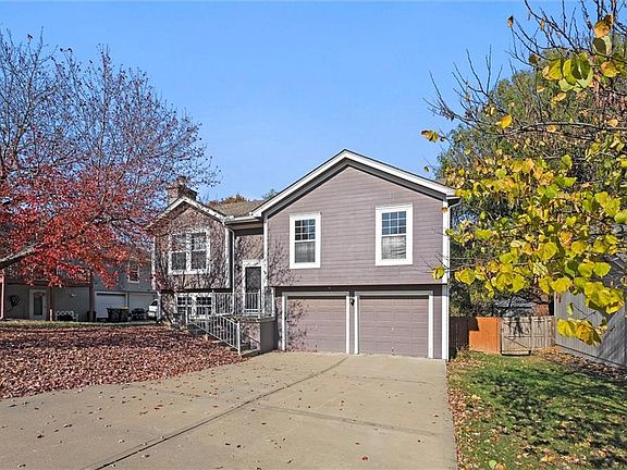 3rd image of 8804 NE 73rd Ter