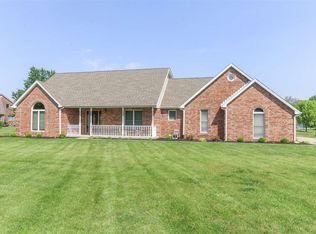 8576 Wickersham Way, Seymour, IN 47274