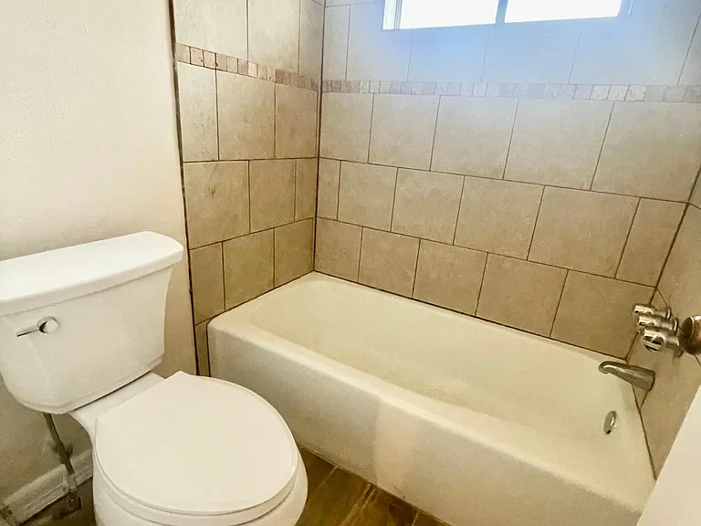 123 Elmview Ln — Photo 6