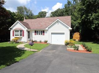 52 Lake Rd, Columbia, CT 06237