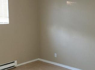 1025 Woodlawn Ave #A, Everett, WA 98203