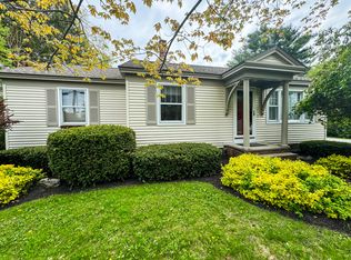 14 Sunset Ave, Hampden, ME 04444