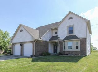 3012 Turkey Pen Dr, Greenwood, IN 46143