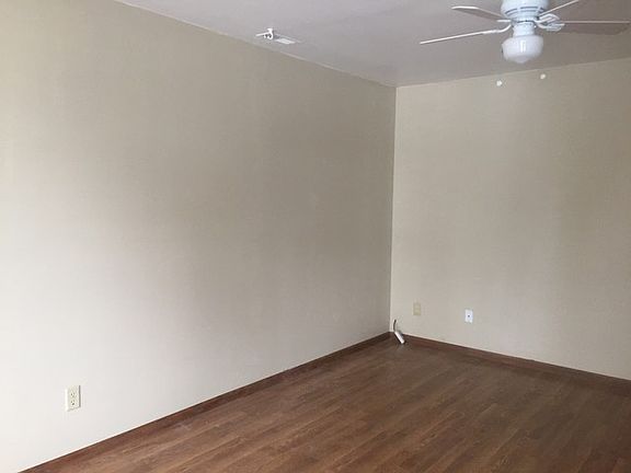 4th image of 2308 Linden Dr #2308
