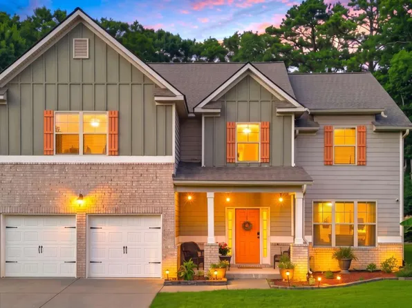 2149 Shadow Oak Trl, Loganville, GA 30052