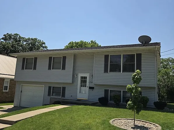 908 Tressa St, Dubuque, IA 52003