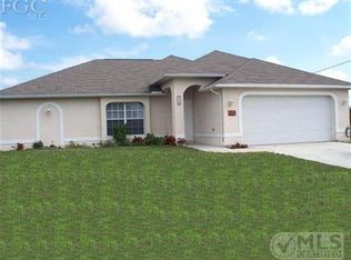917 Norton Ave S, Lehigh Acres, FL 33974