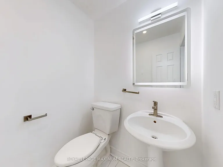 22A Waltham Cres — Photo 17