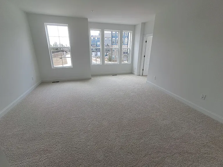 602 Market Grove Dr #100 — Photo 7