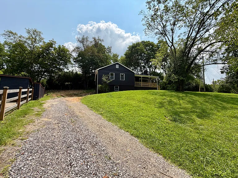 4412 Plymouth Rd #B — Photo 1