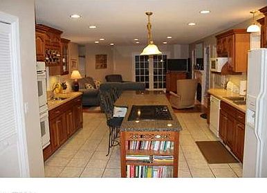 3rd image of 124 Dinatali Dr