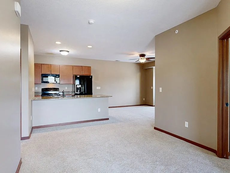 Villas of Omaha at Butler Ridge — Photo 141