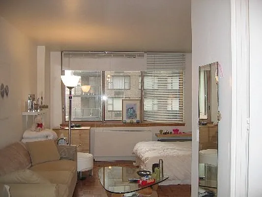 Rented by DJK Residential | media 28