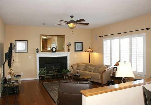4th image of 7885 E Byers Ave