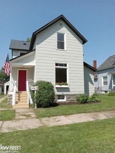 704 S Erie St, Bay City, MI, 48706