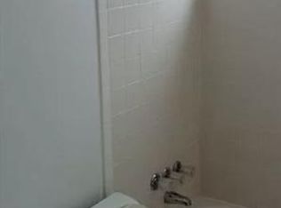23061 Wellington Ave, Warren, MI 48089