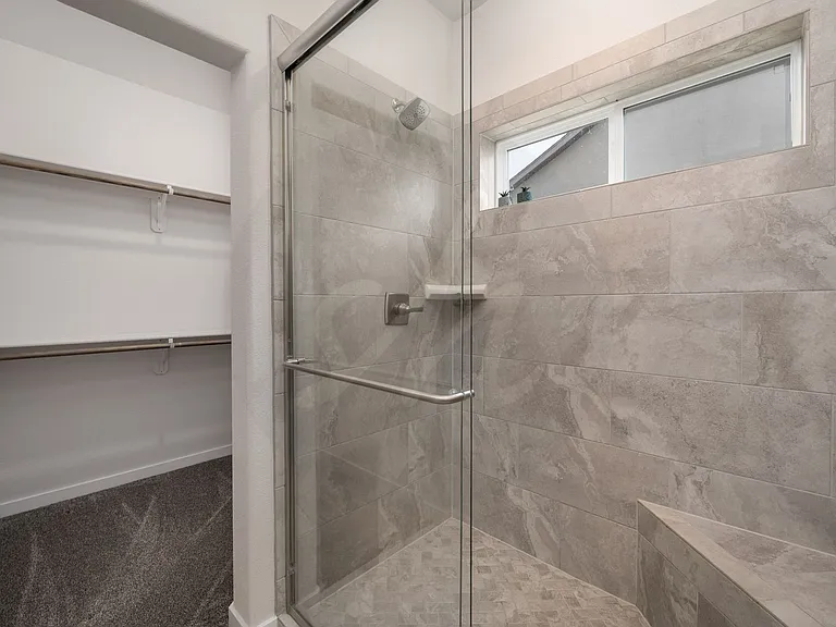 5747 Villa Lorenzo Dr — Photo 14