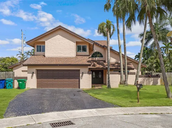 8650 SW 57th Ct, Cooper City, FL 33328