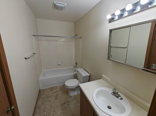 2314 Plaza Dr W #2314, Clio, MI 48420