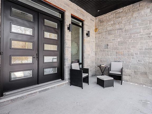 4th image of 111 Grand Ridge Dr