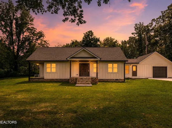 216 Lafayette St, Oneida, TN 37841