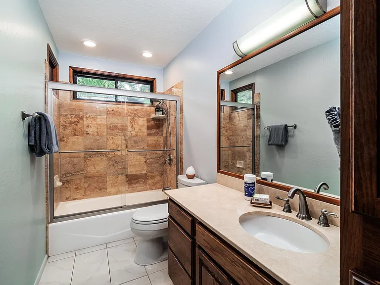 Kainoa Pl — Photo 15