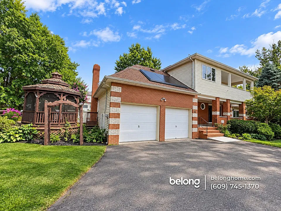 12 Orchard Ln
