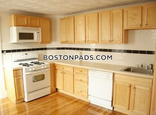 60-62 Bedford St #1, Waltham, MA 02453