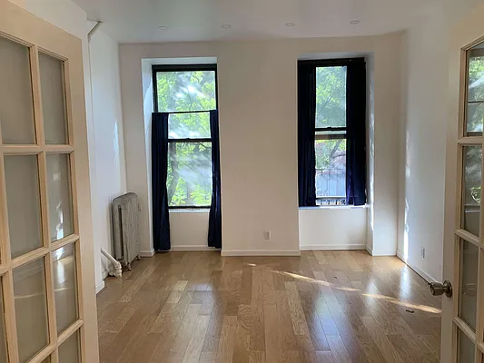 Rented by Flatiron Real Estate Advisors LLC | media 2