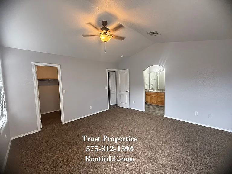 4910 Calle Bella Ave — Photo 5