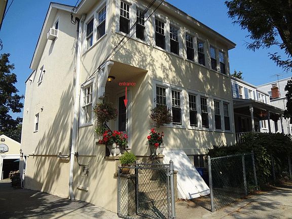 2 family house (available apartment is on the 1st floor)