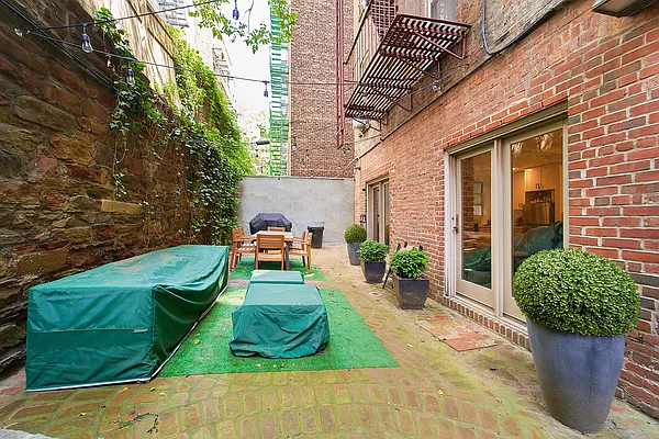 Rented by Living New York | media 43