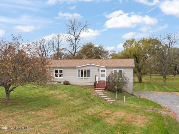 300 County Route 6, Germantown, NY 12526